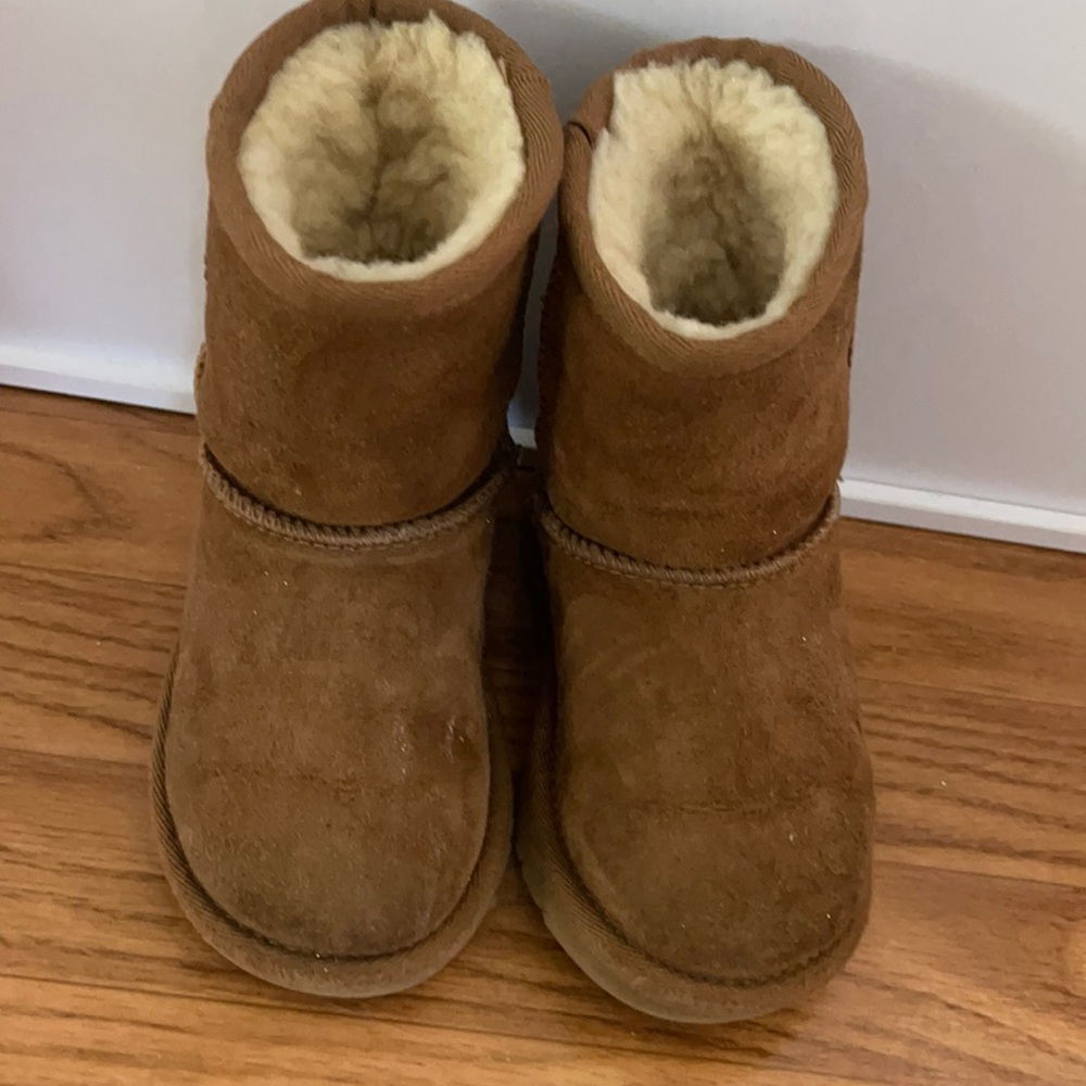 UGG Toddler girl